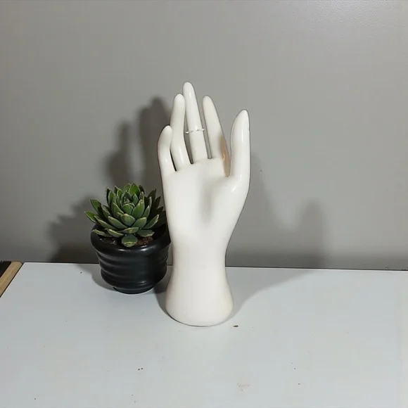 925 Sterling Silver Ring - Picture 4 of 6